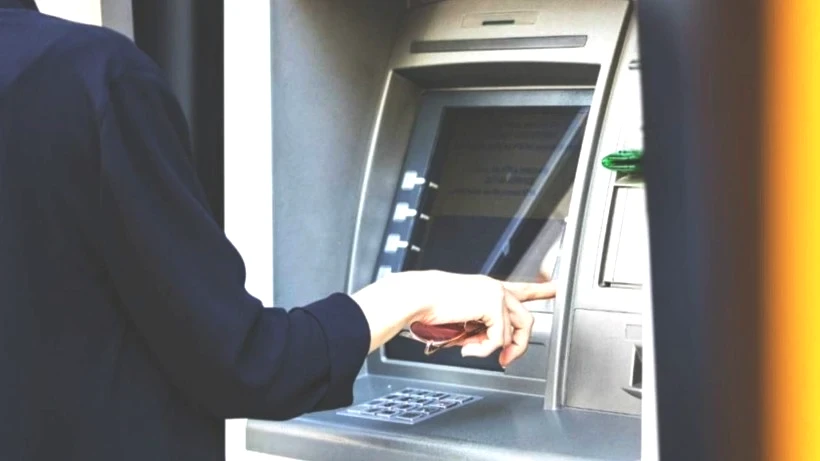 ATM'lerde Yeni Dönem: Para Çekme Limiti Artık Değişti - Resim: 2