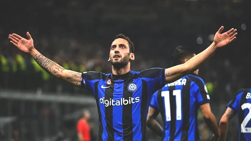 Hakan Çalhanoğlu Gemileri Yaktı! Daha Fazla Dayanamadı - Resim: 3