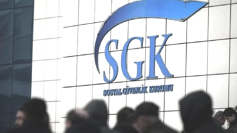 SSK, Bağ-Kur Emeklileri İçin Flaş Karar: En Düşük Emekli Maaşı Alanlara Yeni Düzenleme Geliyor - Resim: 2