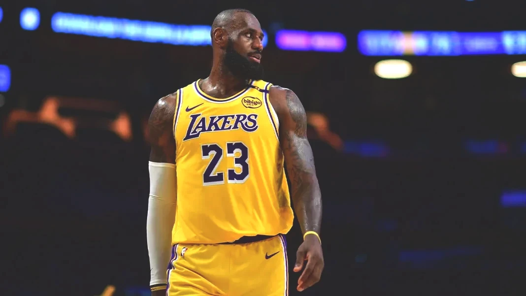 lakers-news-lebron-james-back-on-the-court-after-knee-surgery-jpg.webp