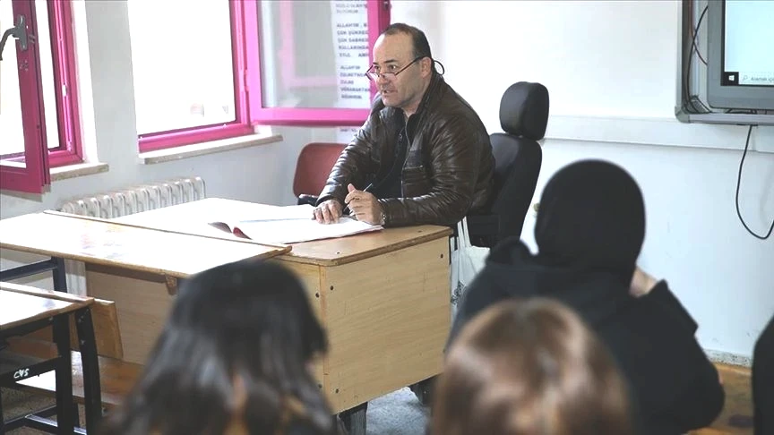 Öğretmen maaşları ne kadar oldu? (2025 Öğretmen - uzman öğretmen maaşları) - 4